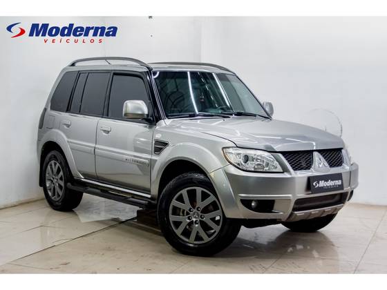 MITSUBISHI PAJERO TR4 2.0 4X2 16V 140CV FLEX 4P AUTOMÁTICO
