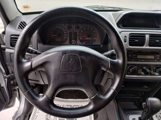 MITSUBISHI-PAJERO TR4-2.0 4X2 16V 140CV FLEX 4P MANUAL MITSUBISHI-PAJERO TR4-2008