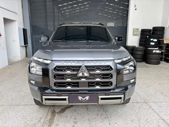 MITSUBISHI-TRITON-2026