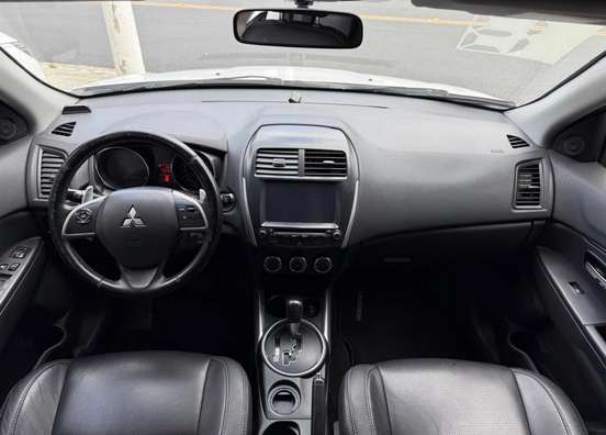 MITSUBISHI-ASX-2013