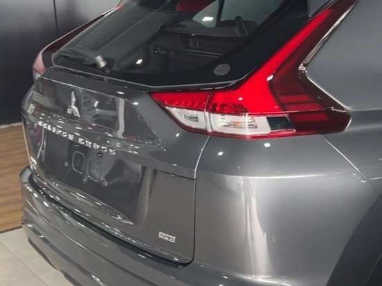 MITSUBISHI-ECLIPSE CROSS-1.5 MIVEC TURBO GASOLINA HPE CVT MITSUBISHI-ECLIPSE CROSS-2026