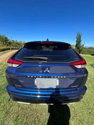 MITSUBISHI-ECLIPSE CROSS-2024
