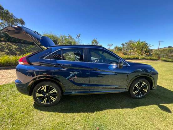 MITSUBISHI-ECLIPSE CROSS-1.5 MIVEC TURBO GASOLINA HPE-S S-AWC CVT MITSUBISHI-ECLIPSE CROSS-2024