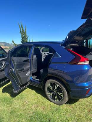 MITSUBISHI-ECLIPSE CROSS-2024
