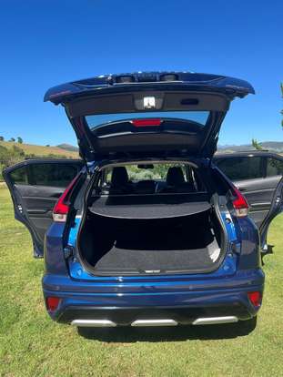 MITSUBISHI-ECLIPSE CROSS-2024