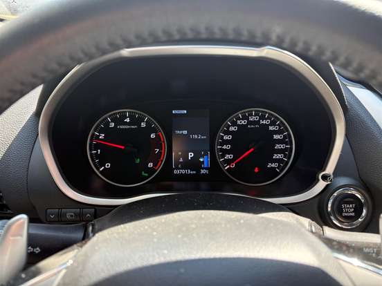 MITSUBISHI-ECLIPSE CROSS-2024