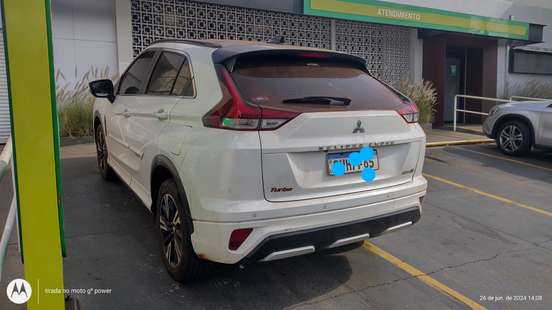 MITSUBISHI-ECLIPSE CROSS-2023