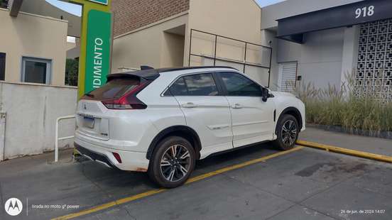 MITSUBISHI-ECLIPSE CROSS-2023