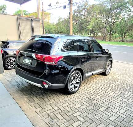 MITSUBISHI-OUTLANDER-2.0 16V GASOLINA 4P AUTOMÁTICO MITSUBISHI-OUTLANDER-2016