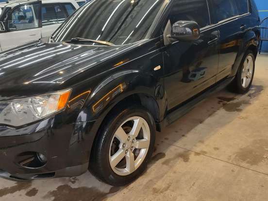 MITSUBISHI-OUTLANDER-2.4 4X4 16V GASOLINA 4P AUTOMÁTICO MITSUBISHI-OUTLANDER-2008