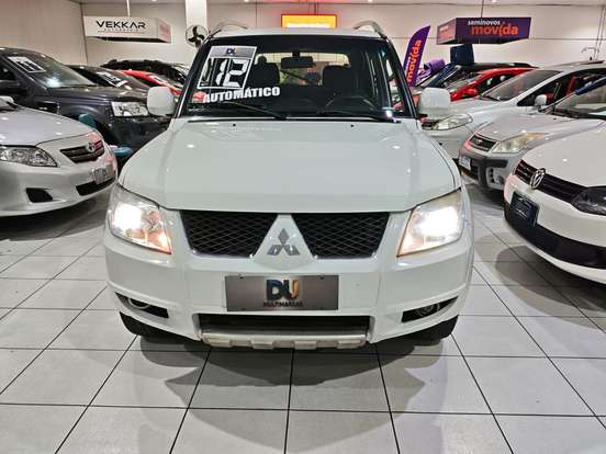 MITSUBISHI-PAJERO TR4-2012