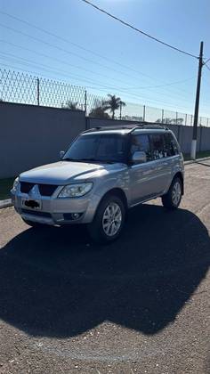 MITSUBISHI PAJERO TR4 2.0 4X2 16V 140CV FLEX 4P MANUAL