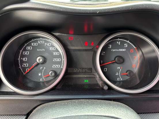 MITSUBISHI-PAJERO TR4-2.0 4X2 16V 140CV FLEX 4P MANUAL MITSUBISHI-PAJERO TR4-2012