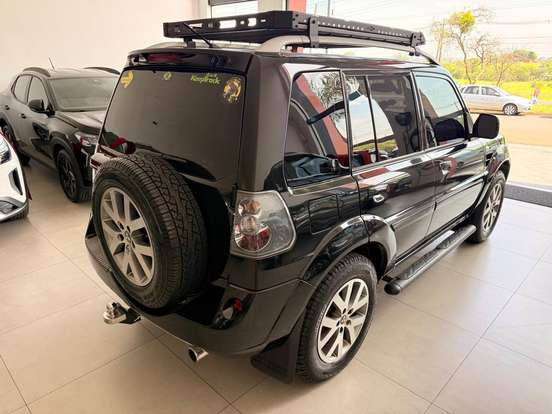 MITSUBISHI-PAJERO TR4-2.0 4X4 16V 140CV FLEX 4P AUTOMÁTICO MITSUBISHI-PAJERO TR4-2015