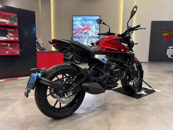 MOTO MORINI-SEIEMMEZZO STREET-2026