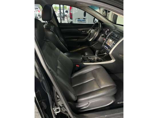 NISSAN-ALTIMA-2013