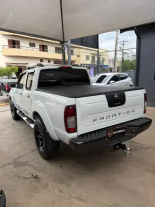 NISSAN-FRONTIER-2003