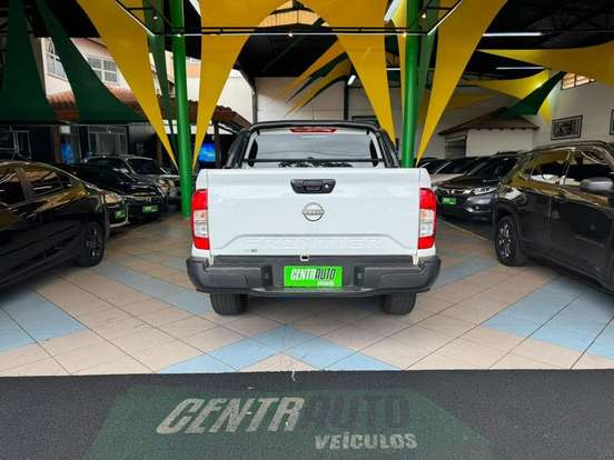 NISSAN-FRONTIER-2024