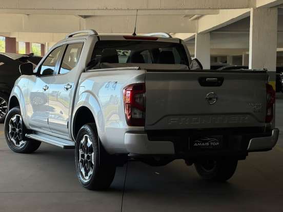 NISSAN-FRONTIER-2022