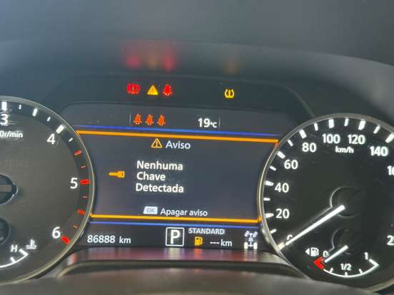NISSAN-FRONTIER-2022