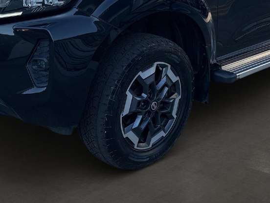 NISSAN-FRONTIER-2022