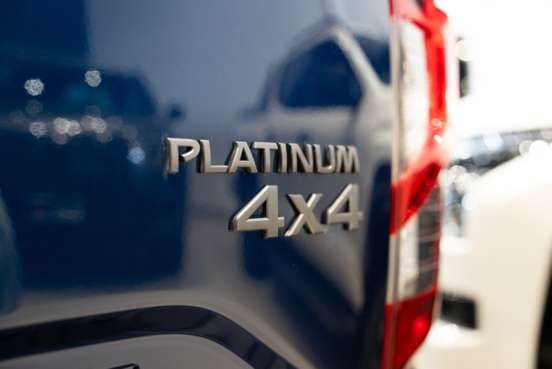 NISSAN-FRONTIER-2.3 16V TURBO DIESEL PLATINUM CD 4X4 AUTOMÁTICO NISSAN-FRONTIER-2023