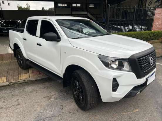 NISSAN-FRONTIER-2024