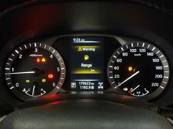 NISSAN-FRONTIER-2017