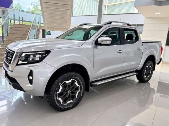 NISSAN-FRONTIER-2022