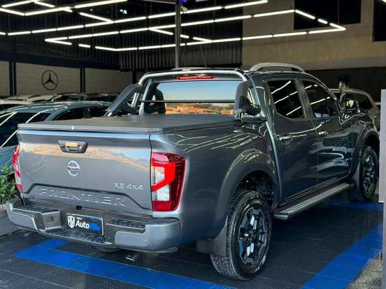 NISSAN-FRONTIER-2022