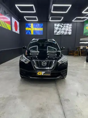 NISSAN-KICKS-2017
