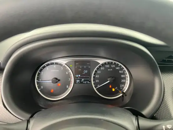 NISSAN-KICKS-2024