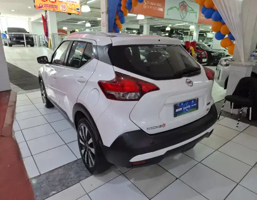 NISSAN-KICKS-2020