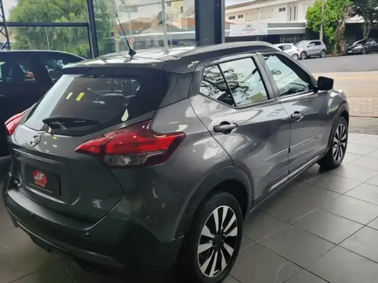 NISSAN-KICKS-1.6 16V FLEXSTART SV LIMITED 4P XTRONIC NISSAN-KICKS-2016