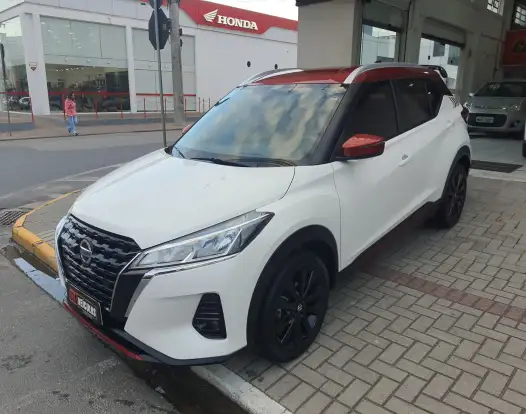 NISSAN-KICKS-2021