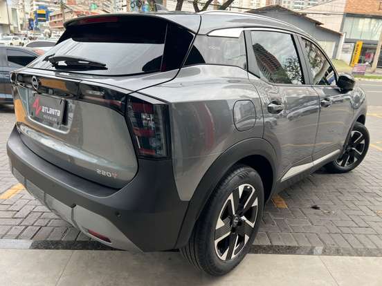NISSAN-KICKS-2025