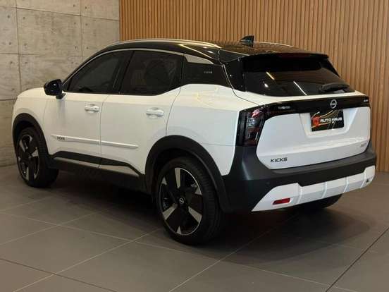NISSAN-KICKS-2025