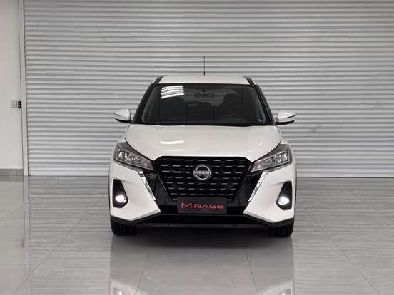 NISSAN-KICKS-2023
