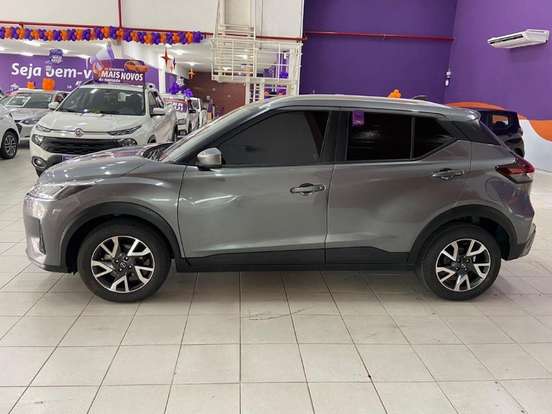 NISSAN-KICKS-2022