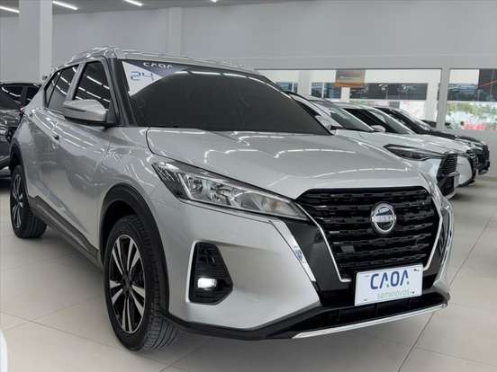 NISSAN-KICKS-2023