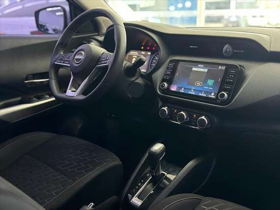 NISSAN-KICKS-2023