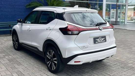 NISSAN-KICKS-2022