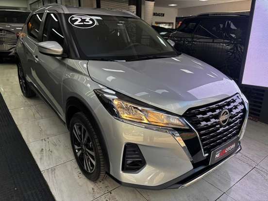 NISSAN-KICKS-2023