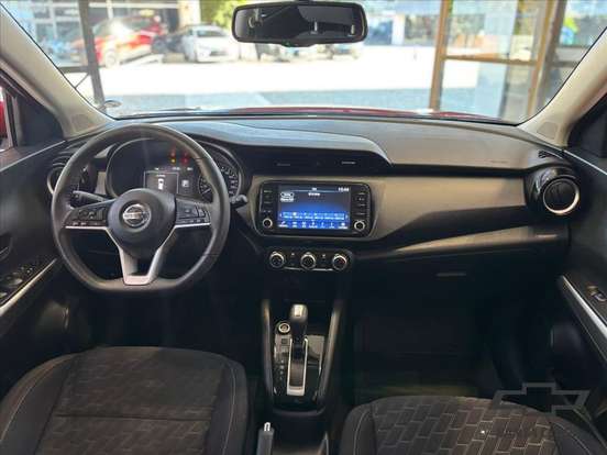 NISSAN-KICKS-2022