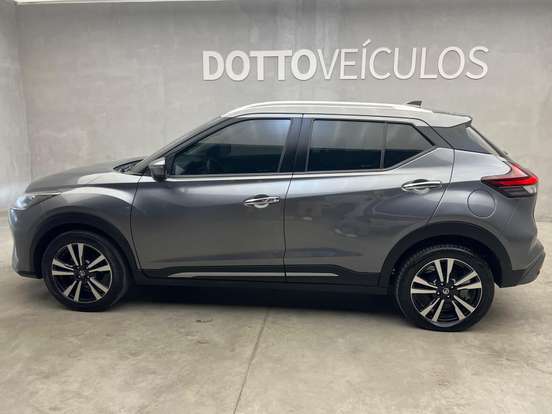 NISSAN-KICKS-2022