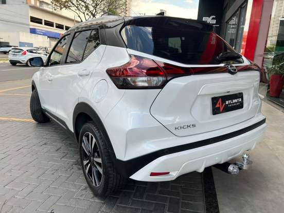 NISSAN-KICKS-2024