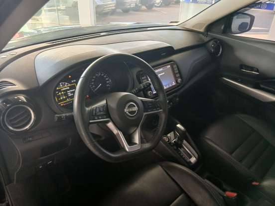 NISSAN-KICKS-2023