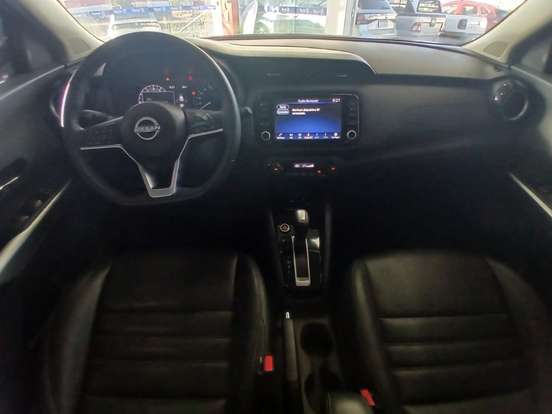 NISSAN-KICKS-2023