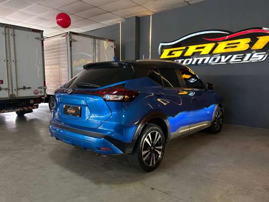 NISSAN-KICKS-2023