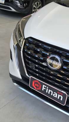 NISSAN-KICKS-2024